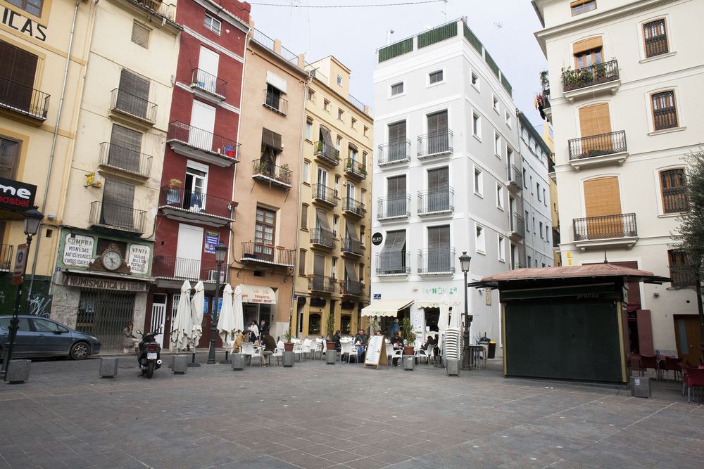 Anderson City Flats Valencia Bagian luar foto