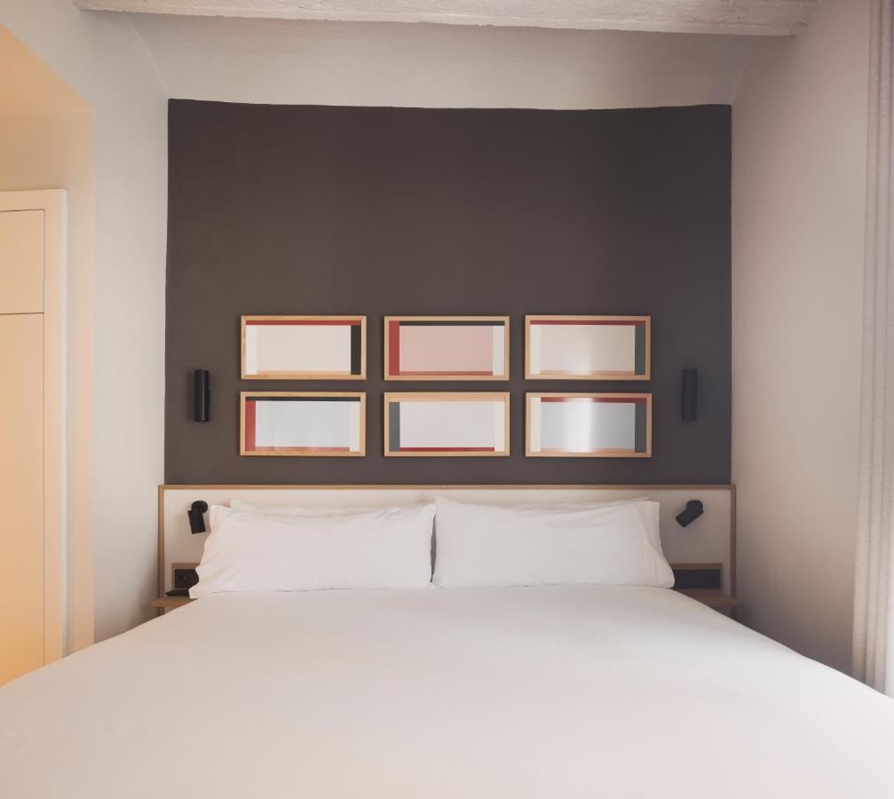 Anderson City Flats Valencia Bagian luar foto