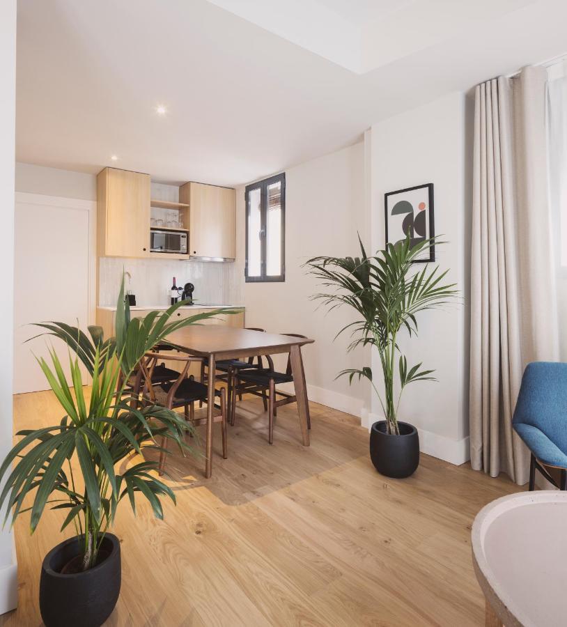 Anderson City Flats Valencia Bagian luar foto