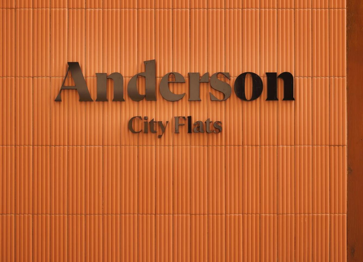 Anderson City Flats Valencia Bagian luar foto